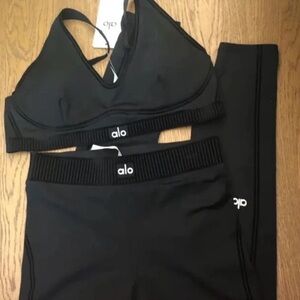 ALO Yoga Black Leggings